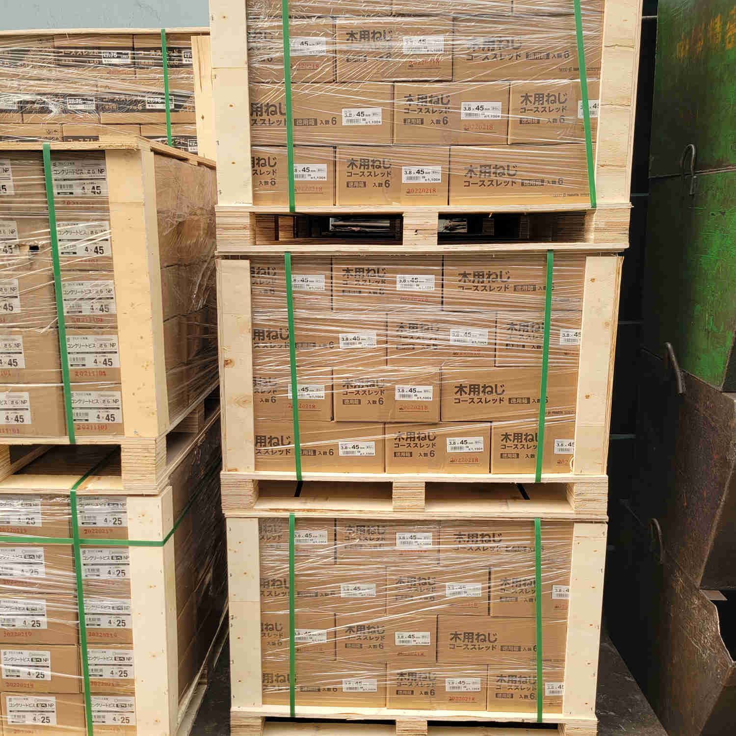Zur Lagerung von Schraubenprodukten