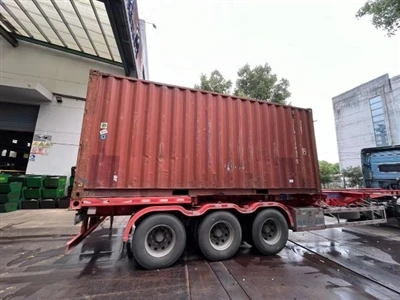 Laden von Stahldraht für Kunden