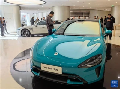 50,000 Einheiten in 27 Minuten bestellt, Xiaomis erstes Auto auf den Markt ge...